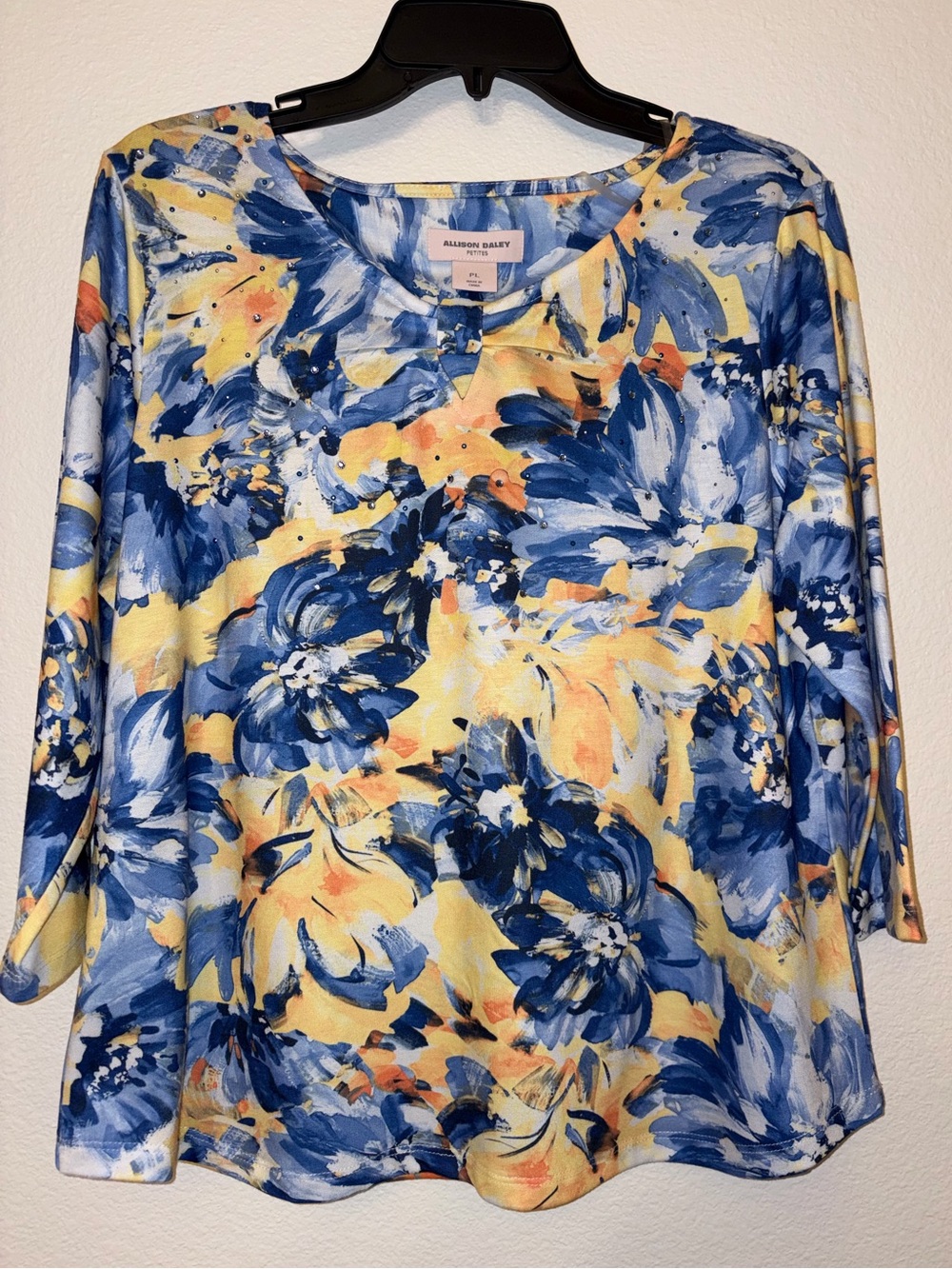 Allison Daley Petites Blue Yellow Floral Rhinestone Keyhole Top PL